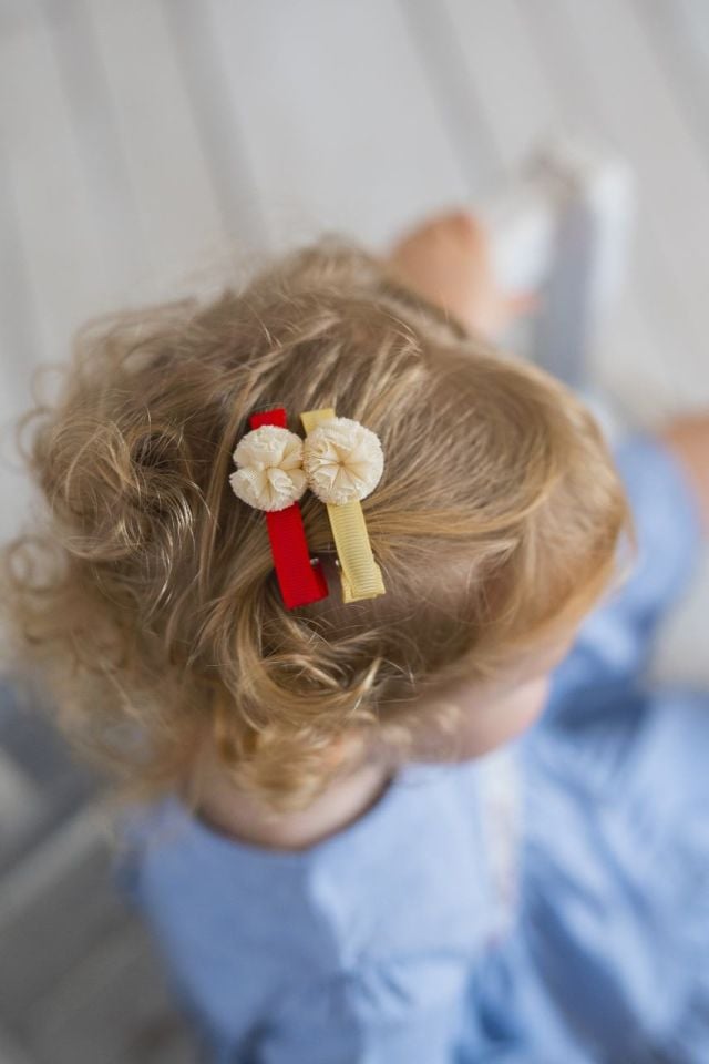 Ekru Kız Çocuk 2'li Klips Grek Poms